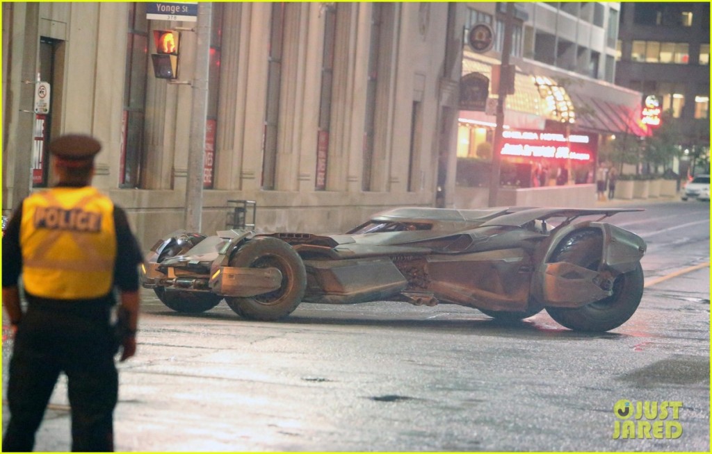 137751, The Batmobile made its first appearance on the set of Suicide Squad ripping down Yonge Street in Toronto. Toronto, Canada - Monday May 25, 2015. CANADA OUT Photograph: © PacificCoastNews. Los Angeles Office: +1 310.822.0419 sales@pacificcoastnews.com FEE MUST BE AGREED PRIOR TO USAGE