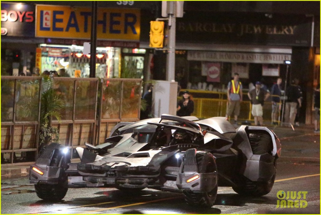 137751, The Batmobile made its first appearance on the set of Suicide Squad ripping down Yonge Street in Toronto. Toronto, Canada - Monday May 25, 2015. CANADA OUT Photograph: © PacificCoastNews. Los Angeles Office: +1 310.822.0419 sales@pacificcoastnews.com FEE MUST BE AGREED PRIOR TO USAGE